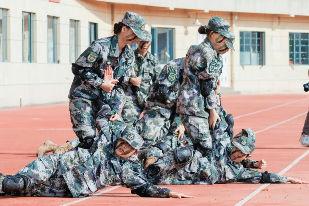 a595aa15-b80c-4a39-b98c-5069c20b8ecb.jpg