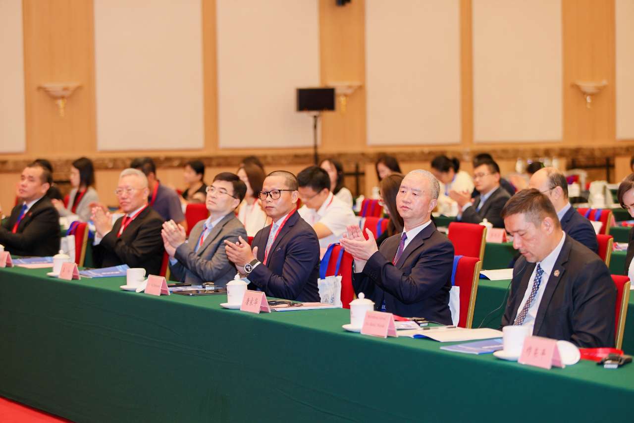 cd1d8e85-b265-4868-a01a-91126d881c62.jpg